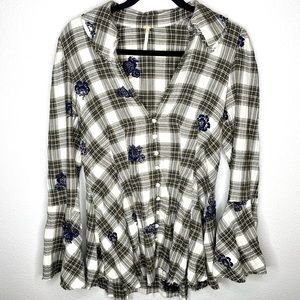 Free People Ezra Green & White Plaid Bell sleeve embroidered Shirt S